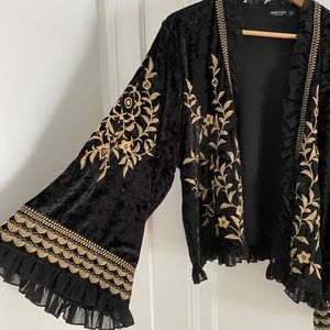 Velvet Embroidered Nasty Gal Jacket Duster Black & Gold